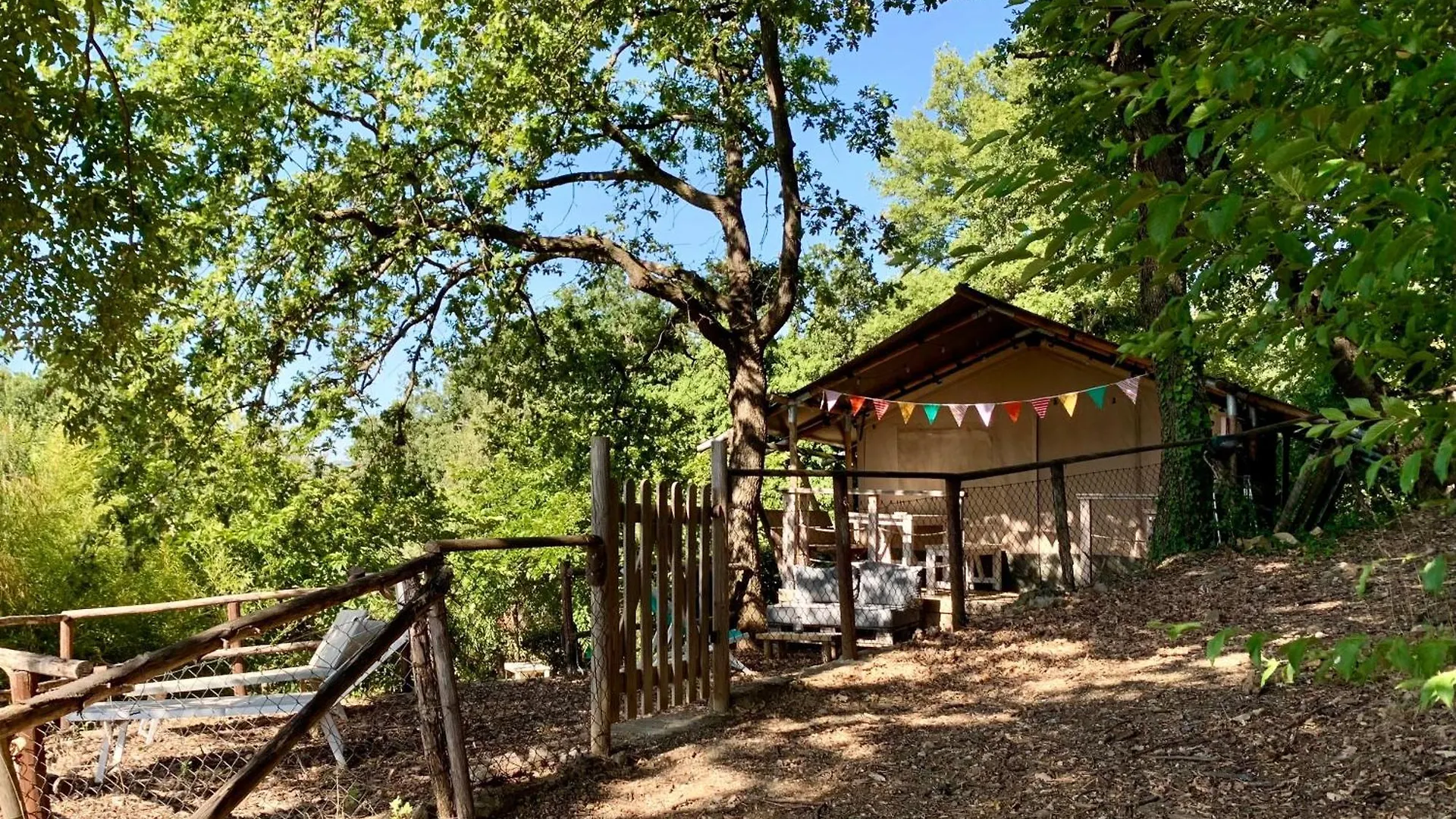 Agriturismo Fattoria La Prugnola Montescudaio Olaszország